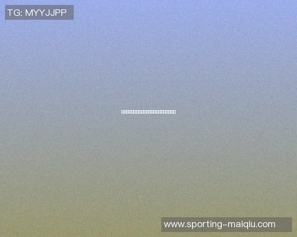 篮球明星现场反击对手瞬间引发热议观众惊呼连连 篮球明星现场反击对手瞬间引发热议观众惊呼连连